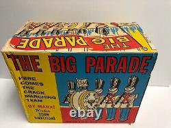 Vintage MARX TOYS The Big Parade Marching Band in original box (not working)