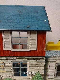Vintage MARX Tin Metal Litho Colonial Two Story Doll House w Furniture 1960s