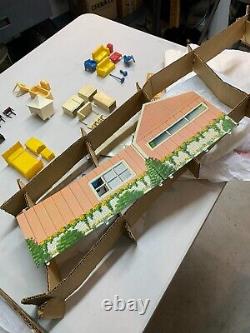Vintage Marx 1950s Tin Litho Mid-Century Modern Ranch House with Furniture