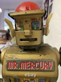 Vintage Marx 1960s Gold Mr. Mercury Battery Operated Tin Robot Toy