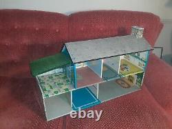 Vintage Marx 2 Story Tin Litho Dollhouse And Furniture 1950s-60s MID Century
