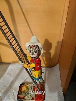 Vintage Marx Climbing Fireman Tin Litho Windup Toy