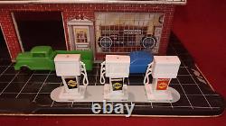 Vintage Marx Colonial Service Station Tin Litho withAccessories 26 X 14 3/4 Read