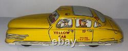 Vintage Marx LM-22 Yellow Cab Co. 19 Tin Litho Toy Car With Box. Built To Last
