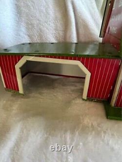 Vintage Marx Lazy Day Farm tin litho Barn & Toy Lot COMES WITH BOX OF ANIMALS