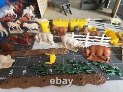 Vintage Marx Lazy Day Farms Metal Tin Barn and animals with accessories