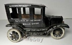 Vintage Marx Old Jalopy Model T Limping Lizzi Lithographed Tin Wind Up