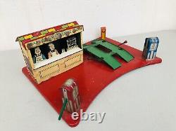 Vintage Marx Roadside Rest Gas Oil Service Station Litho Tin Toy