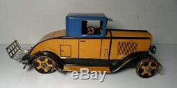 Vintage Marx Tin Litho Cadillac Coupe Car with Driver Wind Up Toy 11.25