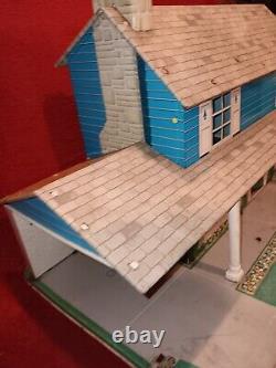 Vintage Marx Tin Litho Dollhouse 2 Story 5 Rooms Carport 26x15x15 Please Read