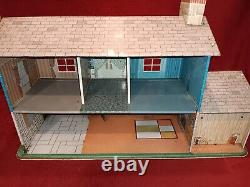 Vintage Marx Tin Litho Dollhouse 2 Story 5 Rooms Carport 26x15x15 Please Read