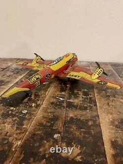 Vintage Marx Toys Flying Fortress 2095 Tin Litho Wind-Up Toy Army Plane