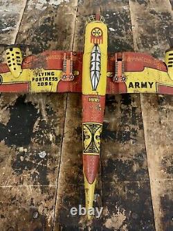 Vintage Marx Toys Flying Fortress 2095 Tin Litho Wind-Up Toy Army Plane