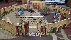 Vintage Marx Walt Disney Official Davy Crockett Alamo Tin Play Set For