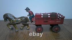 Vintage Marx toy tin litho farm horse and wagon with barrels and driver Z120