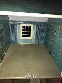 Vintage Tin Metal MARX Dollhouse -2 Story Colonial-28 Pcs. Furniture & Figures