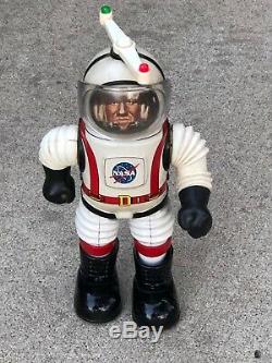 Vintage Tin Toy Robot Marx NASA Colonel Hap Hazard 1960s Complete WORKING