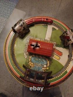 Vintage Tin Wind Up Marx Honeymoon Express Toy Train Made In USA tin Toy Lot