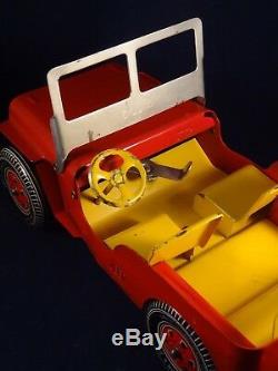 Vintage tin toy Large car battery operated JEEP WYLLIS trailer LOUIS MARX & CO