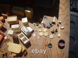 Vtg 1950's Marx Tin Litho Metal 2 Story Dollhouse &Lot of Furniture &Accessories