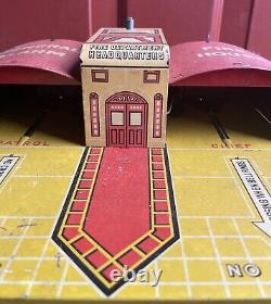 Vtg 30s Tin Marx Toys General Alarm Firehouse Fire Department Headquarter In Box