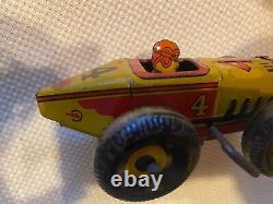 Vtg #4 Marx tin Toy wind-up race car nice shape 1960 litho Graphix USA Works 40