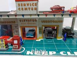 Vtg MARX Tin Lithograph Service Station withWorking Elevator & Painted Accessories