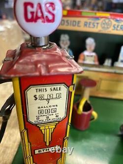 Vtg Marx Roadside Rest Gas Oil Service Station litho Tin Toy Train Car 1930's